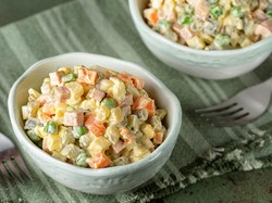 Resep Salad Olivier Khas Rusia yang Cocok Untuk Menu Diet