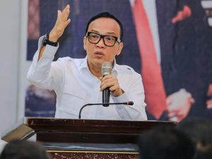 Ada Driver Ojol Dapat THR Cuma Rp 50.000, Wamenaker: Naik Darah Gue! Ada Driver Ojol Dapat THR Cuma Rp 50.000, Wamenaker: Naik Darah Gue!