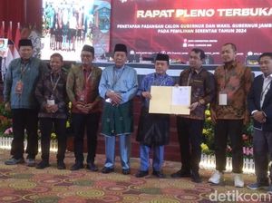 Video: KPU Tetapkan Al Haris-Abdullah Sani Sebagai Gubernur dan Wagub Jambi Terpilih Video: KPU Tetapkan Al Haris-Abdullah Sani Sebagai Gubernur dan Wagub Jambi Terpilih