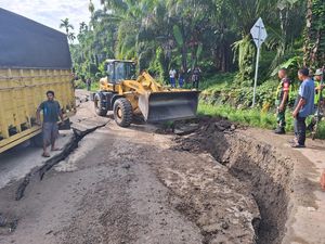Jalan Bireuen-Takengon Amblas, Polisi Berlakukan Sistem Buka Tutup