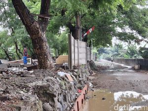 Camat: Pemagaran Kolong Tol Angke Bakal sampai Kalijodo Camat: Pemagaran Kolong Tol Angke Bakal sampai Kalijodo