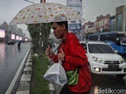 Anomali Cuaca Picu Curah Hujan Tinggi di Jakarta dan Sekitarnya