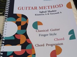 Iqbal Thahir Terbitkan Buku Metode Gitar, Beri Kemudahan Belajar Musik