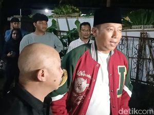 Denny Cagur Kenang Abah Qomar: Pelawaknya Para Pelawak Denny Cagur Kenang Abah Qomar: Pelawaknya Para Pelawak