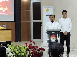 Dony-Fajar Ditetapkan Jadi Bupati dan Wabup Sumedang Terpilih 2025-2030
