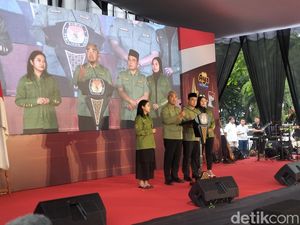 Sah! Farhan-Erwin Walkot dan Wawalkot Bandung Terpilih 2025-2030 Sah! Farhan-Erwin Walkot dan Wawalkot Bandung Terpilih 2025-2030