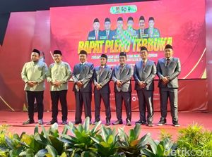 Gus Haris-Lora Fahmi Ditetapkan Bupati-Wakil Bupati Probolinggo Terpilih Gus Haris-Lora Fahmi Ditetapkan Bupati-Wakil Bupati Probolinggo Terpilih