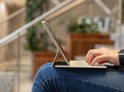 Video: MatePad 12 X, Tablet Mewahnya Huawei