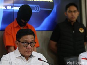 Buron AS Kasus Eksploitasi Anak 2 Kali Masuk RI, Sempat ke Malaysia Buron AS Kasus Eksploitasi Anak 2 Kali Masuk RI, Sempat ke Malaysia