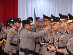 Kapolda Metro Pimpin Sertijab 9 PJU: Dirnarkoba hingga Kapolres Jakbar