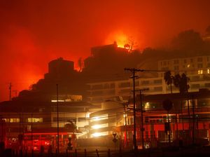 Video: Penampakan Los Angeles Bak Kota Pascakiamat Setelah Dilanda Kebakaran Hutan