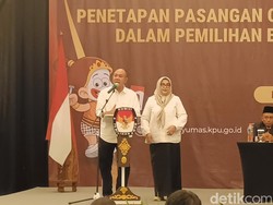 Sah! Sadewo-Lintarti Resmi Jadi Bupati dan Wabup Banyumas Terpilih