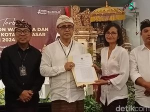 Jaya-Wibawa Resmi Walkot-Wawalkot Denpasar Terpilih, Ambara-Adi Absen Jaya-Wibawa Resmi Walkot-Wawalkot Denpasar Terpilih, Ambara-Adi Absen