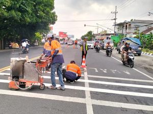 Cegah Balar Liar, Pita Kejut di Pandaan Pasuruan Ditinggikan