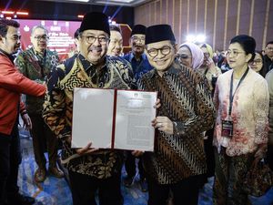 Potret Pramono-Rano Ditetapkan sebagai Gubernur-Wagub Terpilih DKI Jakarta