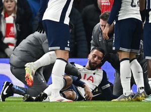 Momen Horor Rodrigo Bentancur Kolaps di Laga Tottenham Vs Liverpool Momen Horor Rodrigo Bentancur Kolaps di Laga Tottenham Vs Liverpool