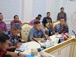 Reklame Tak Berizin di Palembang Segera Ditertibkan, Pemilik Diberi SP