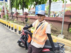 30 Tahun Mengabdi, Kisah Tanjung Tukang Ojek Pangkalan Cirebon