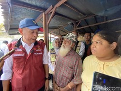 Senangnya Ayah-Anak Tunarungu di Sidoarjo Diajak Pelatihan Wirausaha Kemensos