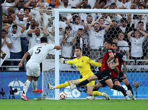 Raul Asencio Disebut Mirip Sergio Ramos Usai Gelut dengan Pablo Maffeo Raul Asencio Disebut Mirip Sergio Ramos Usai Gelut dengan Pablo Maffeo