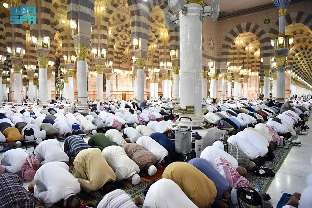 Respon Cepat Tim Medis Saudi Selamatkan Jemaah Umrah Pingsan di Masjid Nabawi