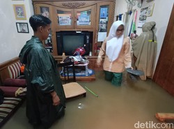Sungai Bener Meluap, Puluhan Rumah di Purwokerto Kebanjiran