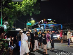 Bus Sugeng Rahayu Vs Xenia di Simpang Toyan, Begini Kondisi Korban