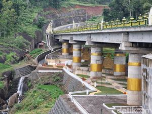 Cantiknya Panorama di Jembatan Kedung Kandang Gunungkidul, Ada Air Terjunnya Cantiknya Panorama di Jembatan Kedung Kandang Gunungkidul, Ada Air Terjunnya