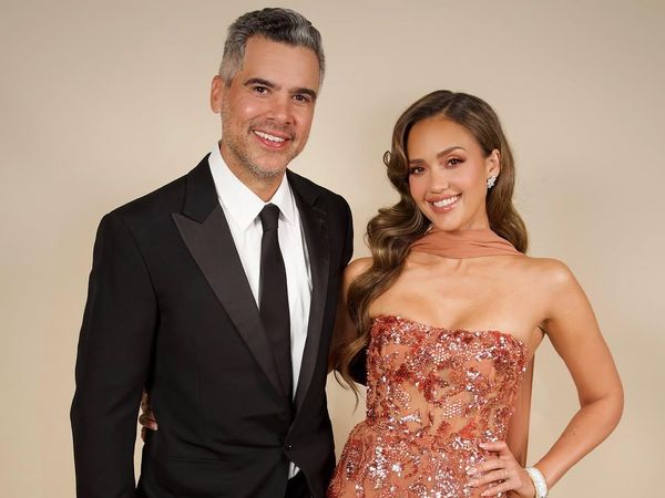 Cerai, Jessica Alba Bayar Cash Warren Rp 50 M untuk Pembagian Aset