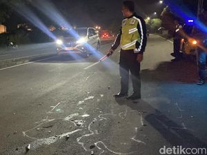 Video Tabrakan Mobil Vs Motor di Sukabumi: Korban Tergeletak Berlumuran Darah Video Tabrakan Mobil Vs Motor di Sukabumi: Korban Tergeletak Berlumuran Darah