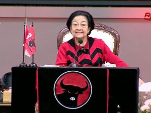 Megawati Ungkap Obrolan dengan Sri Mulyani soal Gaji Bung Karno Megawati Ungkap Obrolan dengan Sri Mulyani soal Gaji Bung Karno