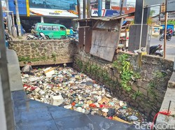 Produk Market Leader AMDK Ini Dominasi Daftar Merek Penyumbang Sampah