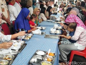 Ibu-ibu Beri Saran Menu Makan Bergizi Gratis: Sayur Tumis-Susu UHT Plain