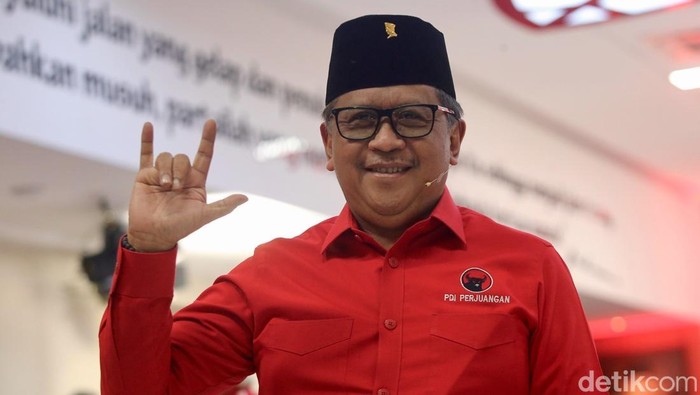Hasto Kristiyanto, Dari Kampus Ternama Hingga Kembali Pimpin PDIP