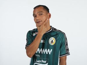 Ditawar Klub Lain, Ini Alasan Riko Simanjuntak Pilih Bertahan di PSS Sleman Ditawar Klub Lain, Ini Alasan Riko Simanjuntak Pilih Bertahan di PSS Sleman