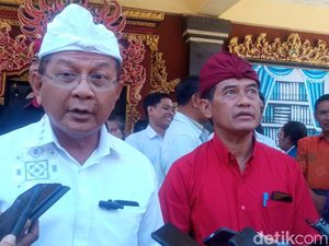 Sutjidra Bentuk Tim Transisi Sebelum Dilantik sebagai Bupati Buleleng Sutjidra Bentuk Tim Transisi Sebelum Dilantik sebagai Bupati Buleleng