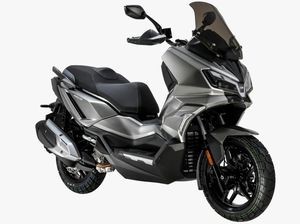 Ini Motor Pesaing Xmax dan Forza, Harga Rp 86 Jutaan Ini Motor Pesaing Xmax dan Forza, Harga Rp 86 Jutaan
