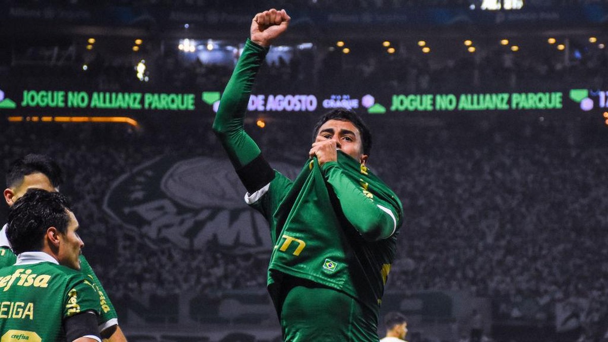 Bek muda Palmeiras Vitor Reis jadi incaran Manchester City (Getty Images/Eurasia Sport Images)