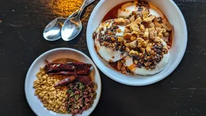 10 Es Krim Rasa Unik dan Nyeleneh, Mau Coba?
