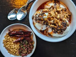 10 Es Krim Rasa Unik dan Nyeleneh, Mau Coba?