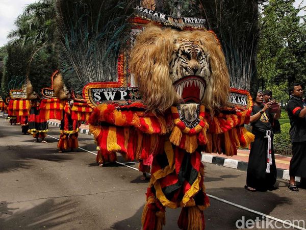 Meriah Syukuran Reog Ponorogo Resmi Jadi Warisan Budaya Takbenda UNESCO