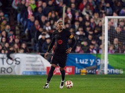 Barca Minta Juventus Naikkan Penawaran untuk Araujo