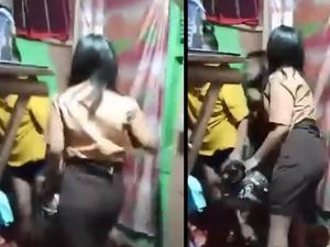Viral Siswi SMA di NTT Labrak Perempuan di Kamar Kos gegara Urusan Pria Viral Siswi SMA di NTT Labrak Perempuan di Kamar Kos gegara Urusan Pria