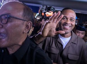 Sambutan untuk Patrick Kluivert Setiba di Indonesia Sambutan untuk Patrick Kluivert Setiba di Indonesia
