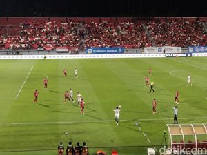 Bikin Surat Terbuka, Fans Bali United Ingin Shin Tae-yong Gantikan Teco Bikin Surat Terbuka, Fans Bali United Ingin Shin Tae-yong Gantikan Teco
