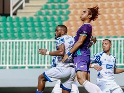 Liga 1: Persita Vs PSIS Imbang 1-1 di Babak Pertama