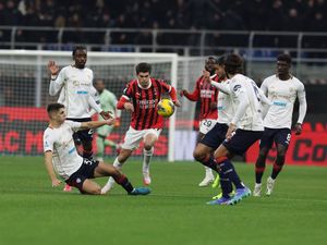 AC Milan Vs Cagliari Tuntas 1-1