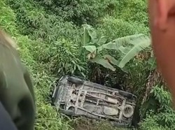 Heboh Mobil Terjun ke Jurang 5 Meter di Deli Serdang, Tidak Ada Korban