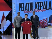 Video: Patrick Kluivert Ajak 5 Pemain Timnas Indonesia Makan Malam