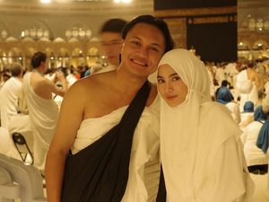 Video: Momen Bahagia Rizky Febian-Mahalini Umrah Bareng Video: Momen Bahagia Rizky Febian-Mahalini Umrah Bareng